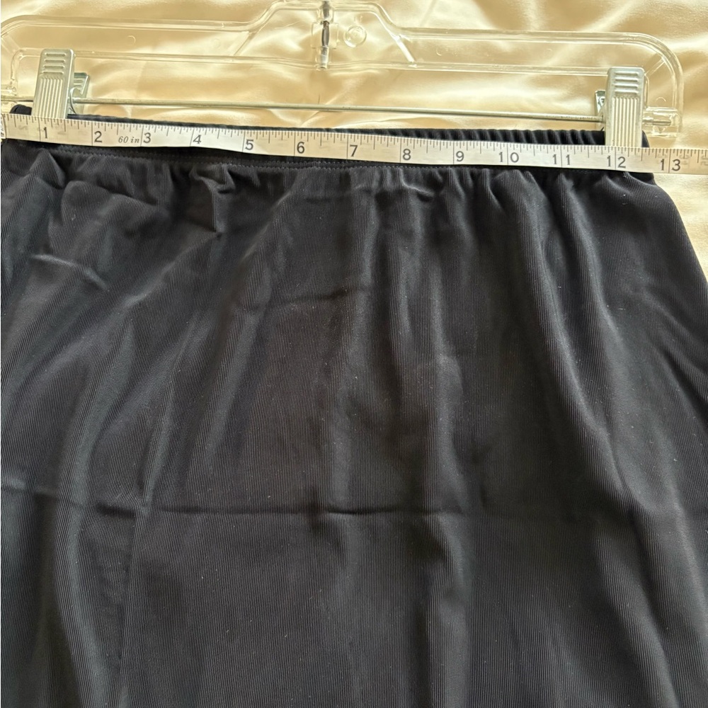 AB Studio Petite Small Black Knee Length A-Line Skirt Nylon Spandex Elastic Wais - Picture 2 of 6